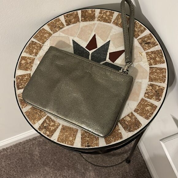 Express clutch​  - Picture 2 of 2